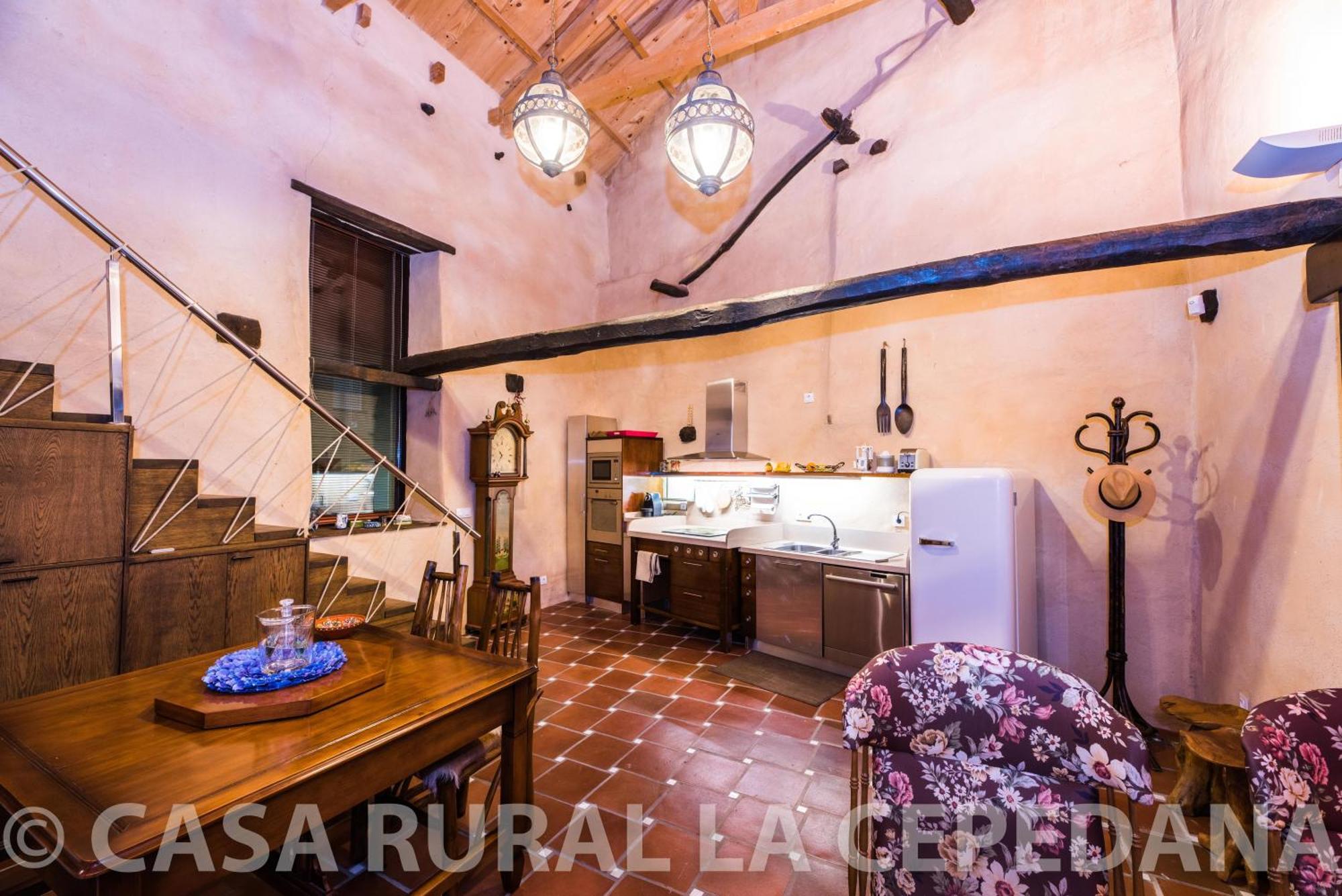 Descubre La Cepedana: Casa Rural Con Encanto En Cogorderos, A Solo 10 Km De Astorga Ngoại thất bức ảnh